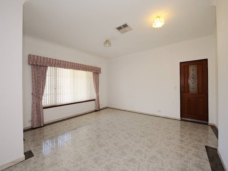 37 Diamantina Way, Rockingham WA 6168