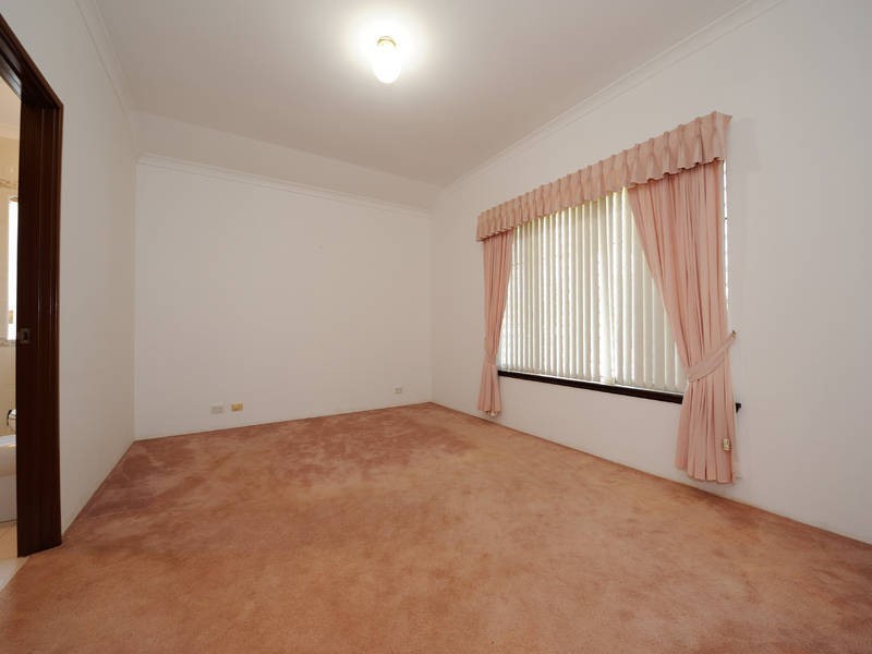 37 Diamantina Way, Rockingham WA 6168