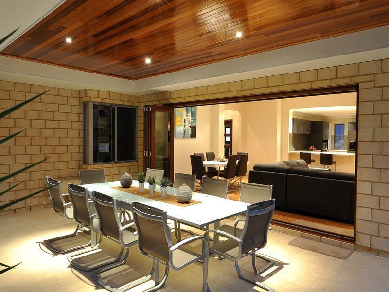 18 Twilight Ridge, Secret Harbour WA 6173