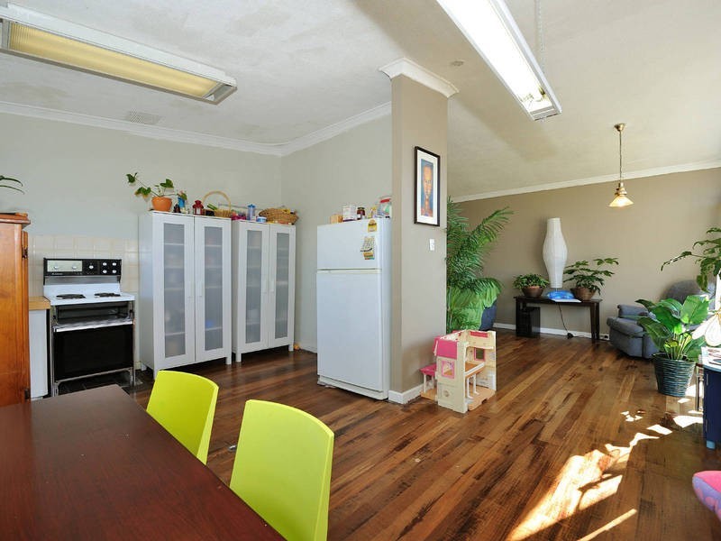 15 Hydra Close, Rockingham WA 6168