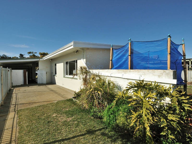 15 Hydra Close, Rockingham WA 6168