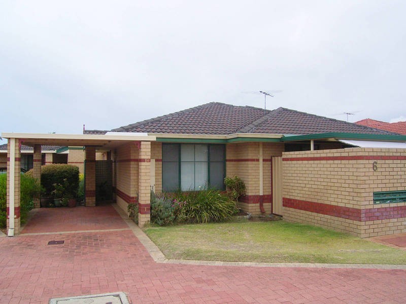 11/6 Elanora Drive, Cooloongup WA 6168