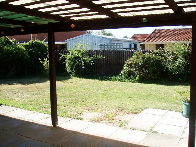 27 Orion Street, Rockingham WA 6168