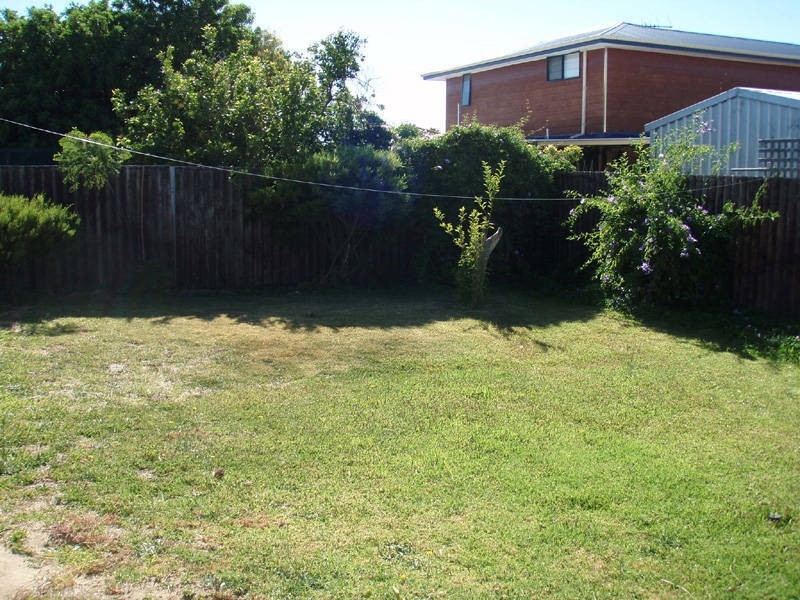 27 Orion Street, Rockingham WA 6168