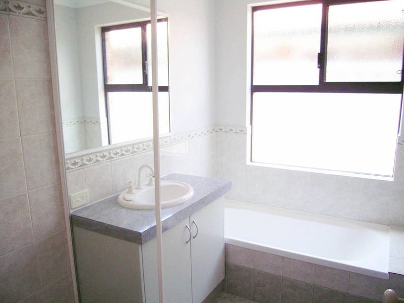 38 Seawind Drive, Rockingham WA 6168