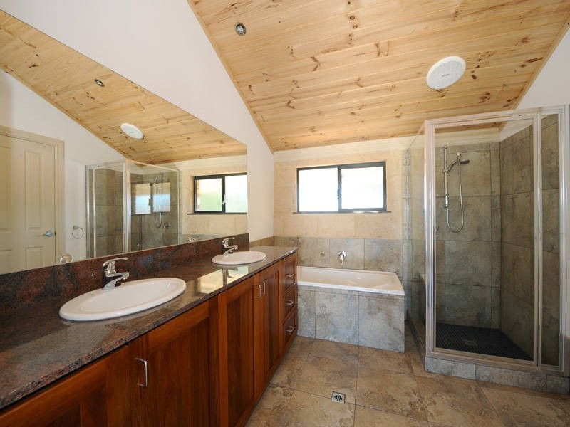 2/130A Parkin Street, Rockingham WA 6168