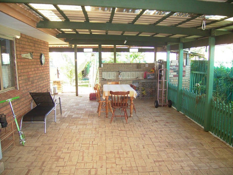 41 Elswick Street, Safety Bay WA 6169