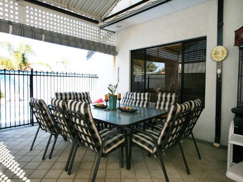 12 Rochefort Retreat, Port Kennedy WA 6172