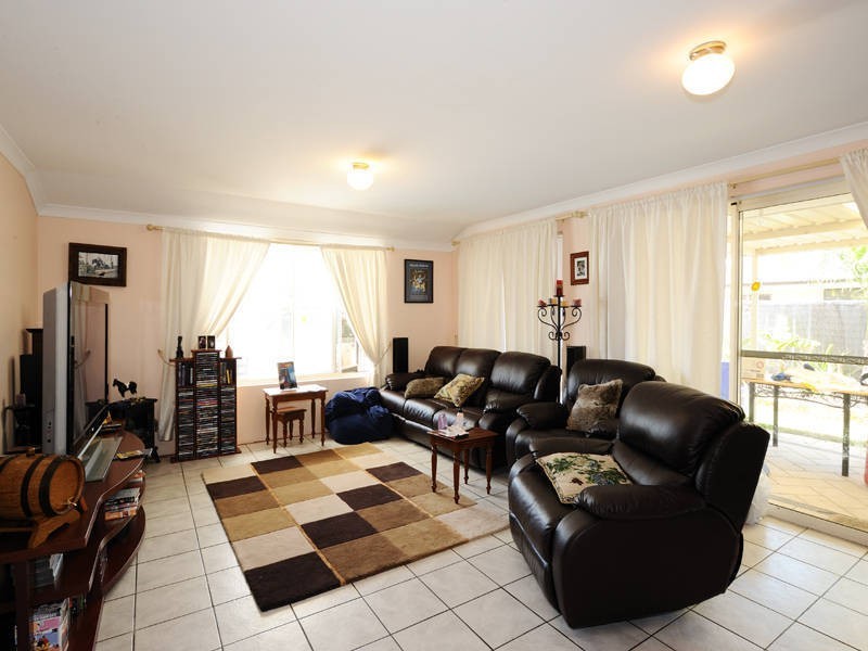 28 Pimento Circle, Port Kennedy WA 6172