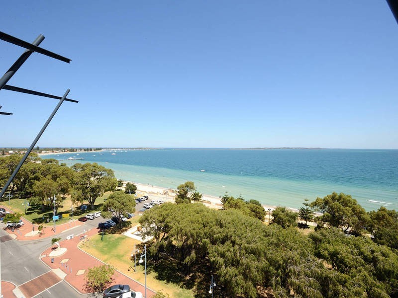 31/43 Rockingham Beach Road, Rockingham WA 6168