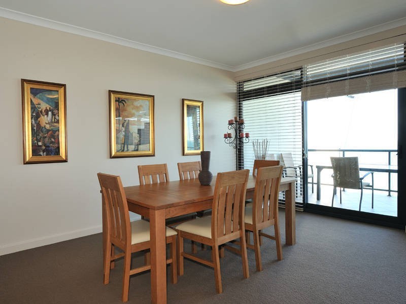 31/43 Rockingham Beach Road, Rockingham WA 6168