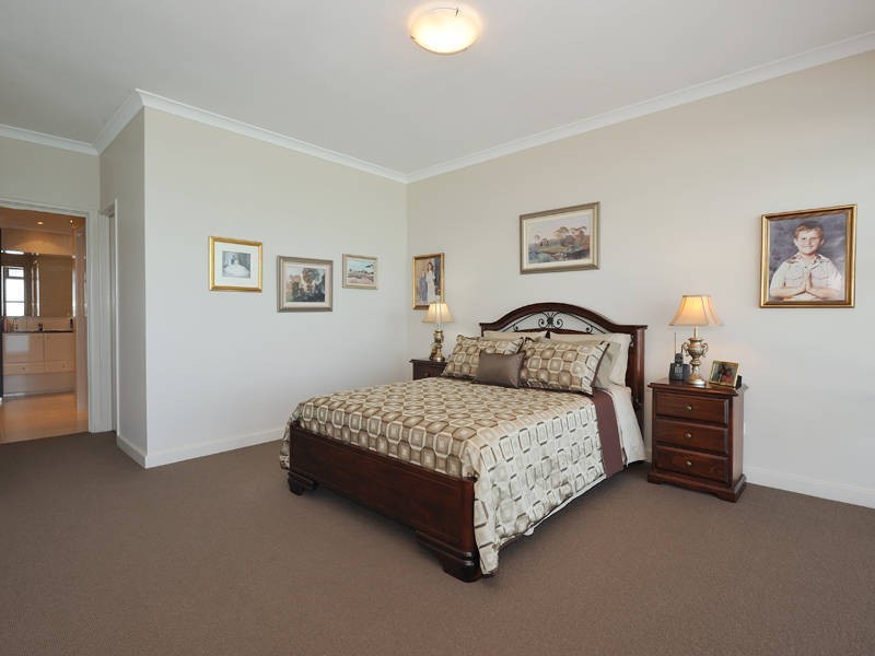 31/43 Rockingham Beach Road, Rockingham WA 6168