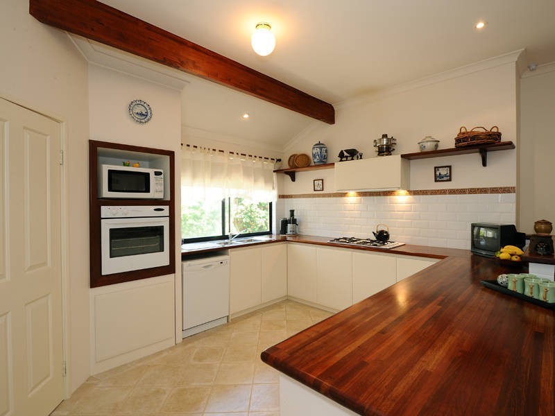 11 Villefranche Rise, Port Kennedy WA 6172