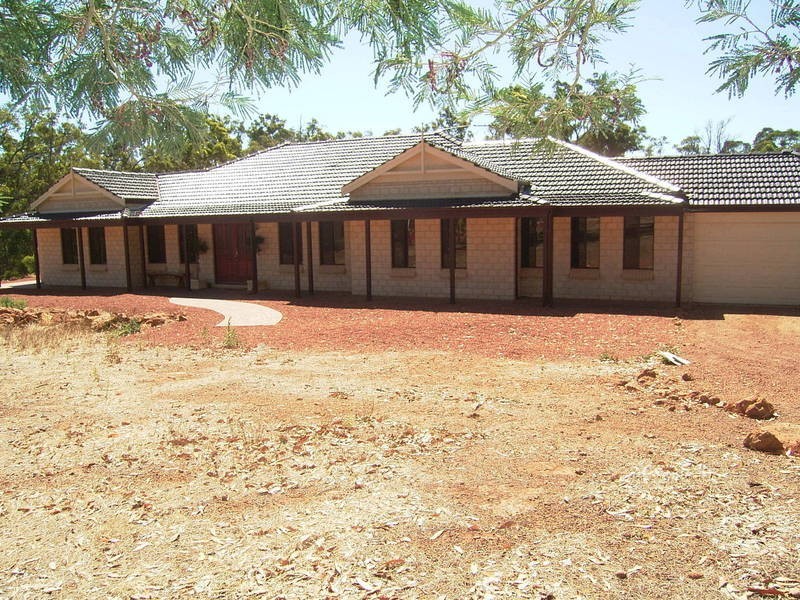 84 Chestnut  Road, Jarrahdale WA 6124