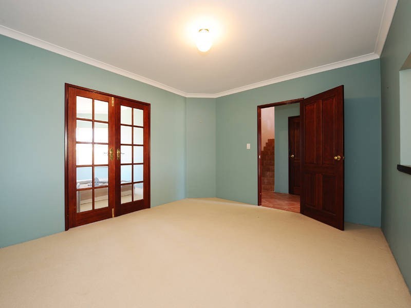 46 Parkin Street, Rockingham WA 6168