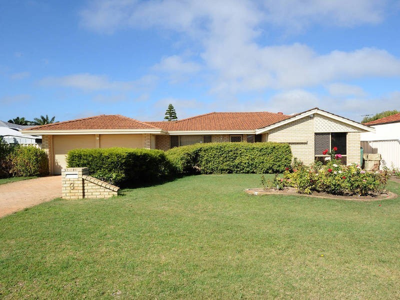 3 Bunbury Place, Rockingham WA 6168