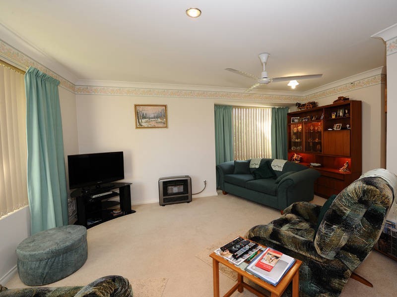 3 Bunbury Place, Rockingham WA 6168