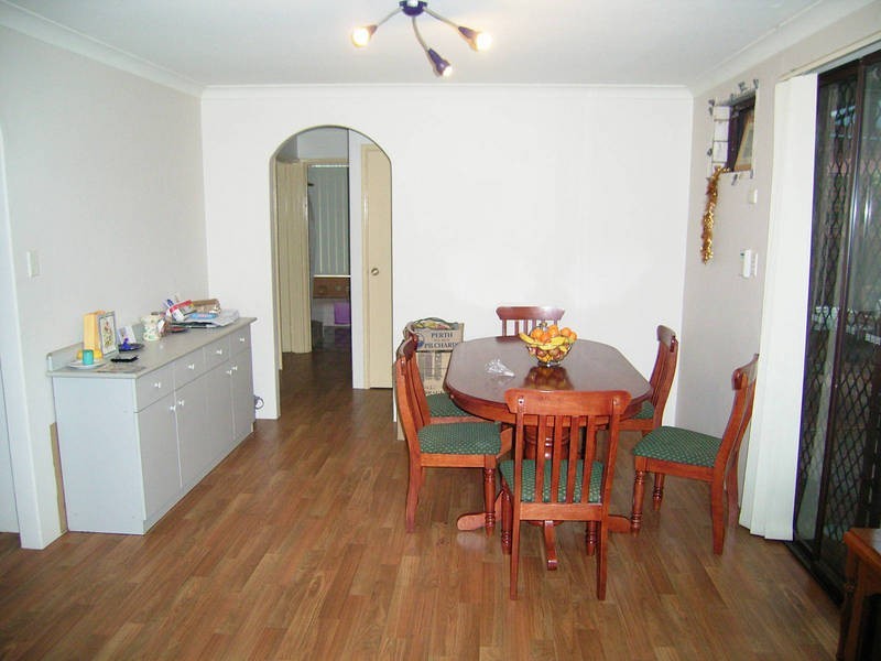 6 Nova Court, Cooloongup WA 6168