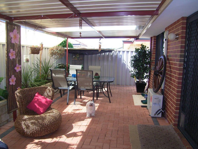 4/6 Bristol Street, Warnbro WA 6169