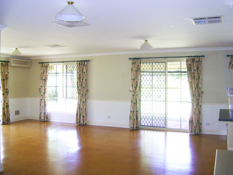 11 Venice Retreat, Warnbro WA 6169