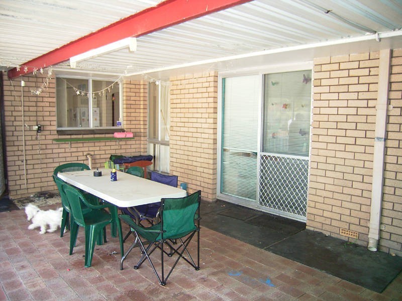 61 Sicklemore Road, Parmelia WA 6167