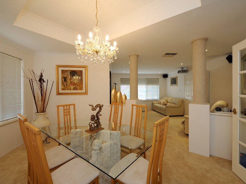 6 Dominion Way, Rockingham WA 6168