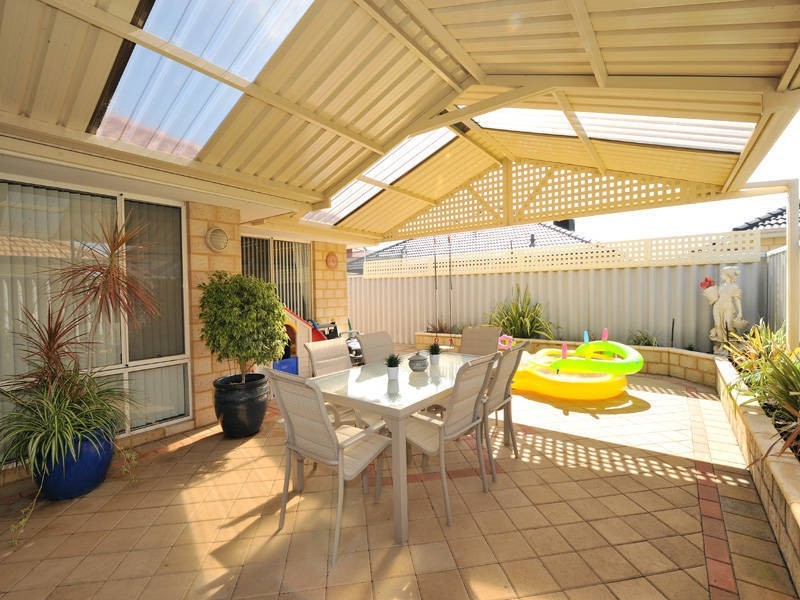 6 Dominion Way, Rockingham WA 6168