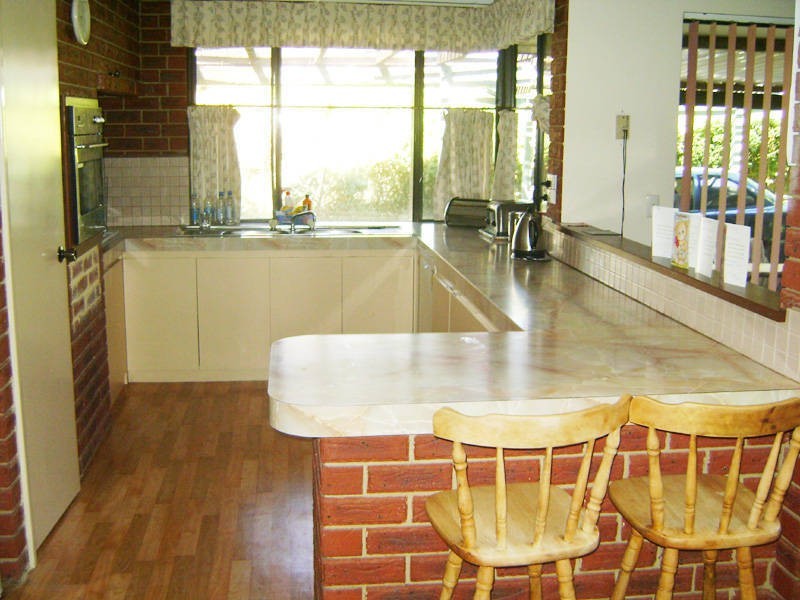 86 Council Avenue, Rockingham WA 6168