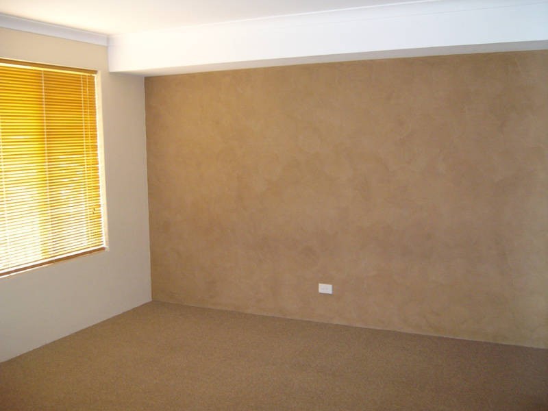 4 Laredo Bend, Port Kennedy WA 6172