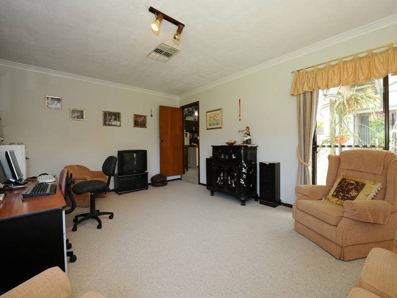 540 Safety Bay Road, Waikiki WA 6169