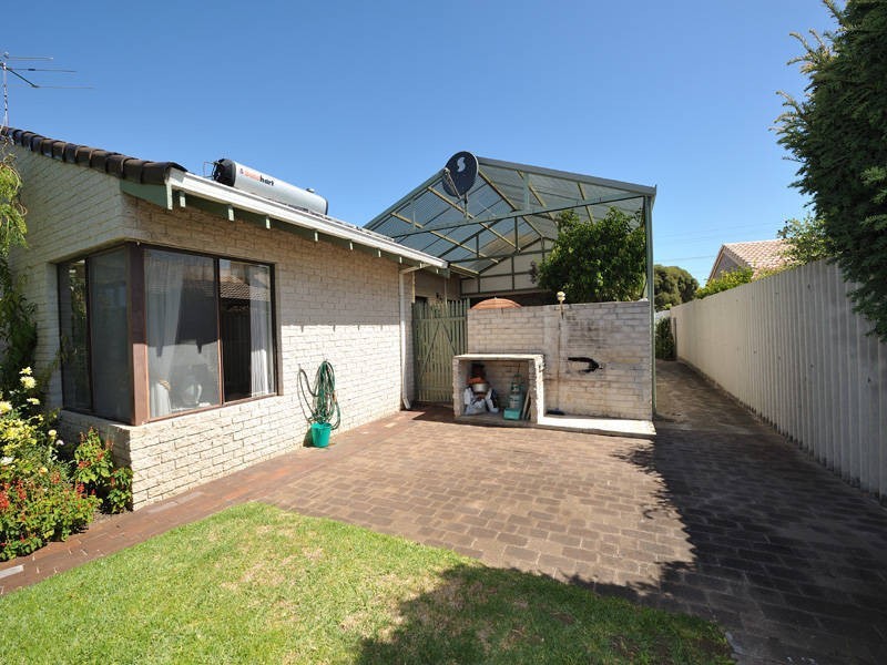 540 Safety Bay Road, Waikiki WA 6169