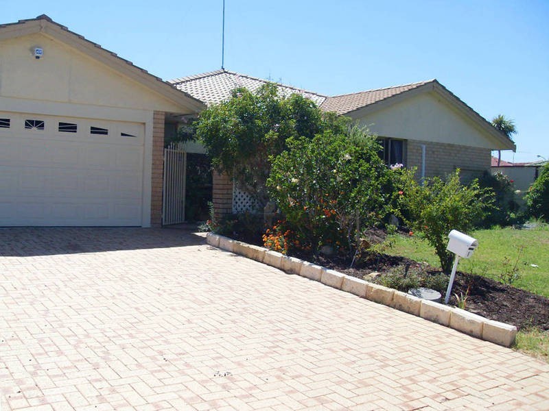 1 Toulon Gardens, Port Kennedy WA 6172