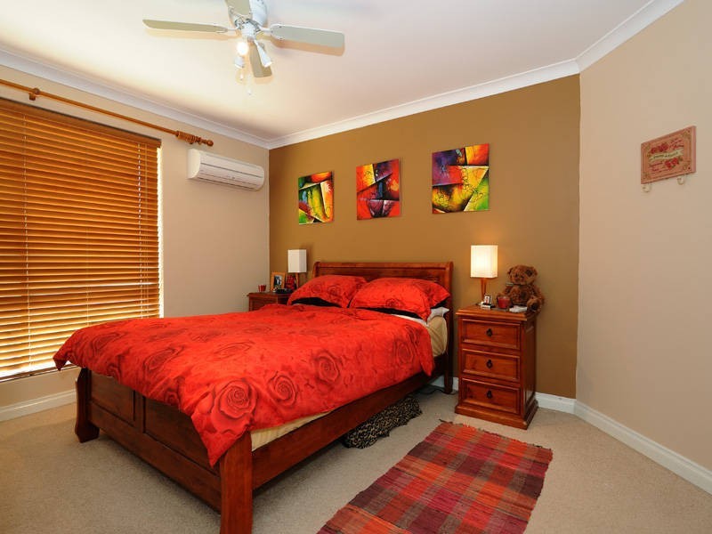 22 Ledger Street, Warnbro WA 6169