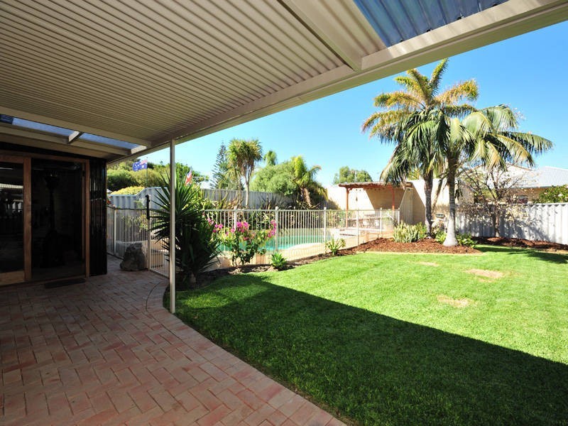 22 Ledger Street, Warnbro WA 6169