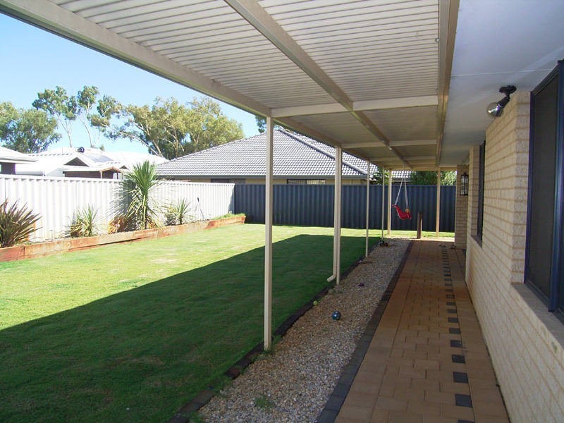 4 Grandis Drive, Baldivis WA 6171