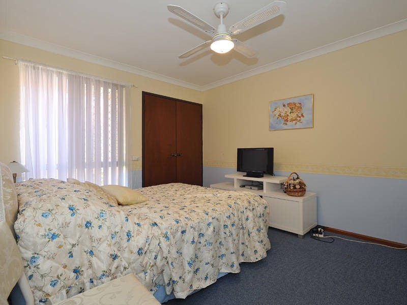 2/7 Hackett Street, Mandurah WA 6210