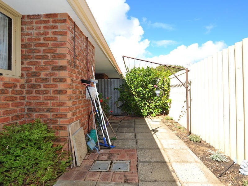 2/7 Hackett Street, Mandurah WA 6210