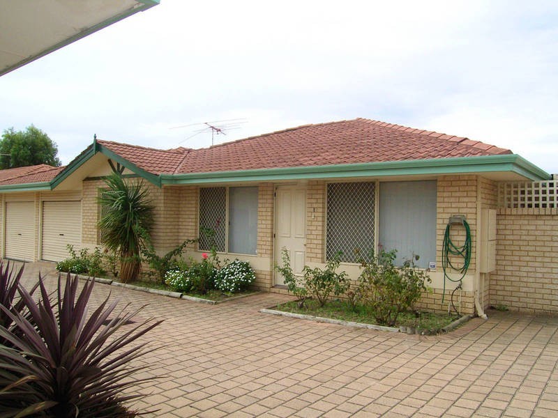8/74 Kent Street, Rockingham WA 6168