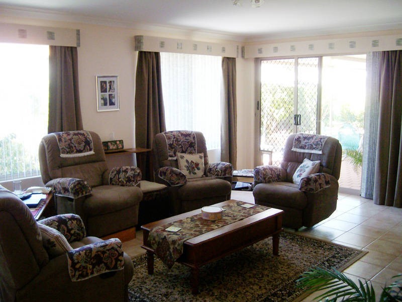 18 Barossa Approach, Rockingham WA 6168