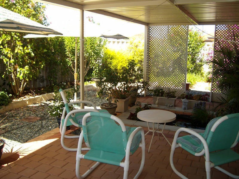 18 Barossa Approach, Rockingham WA 6168