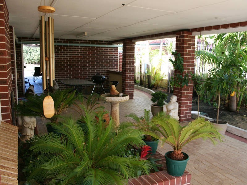 22 Huxtable Terrace, Baldivis WA 6171