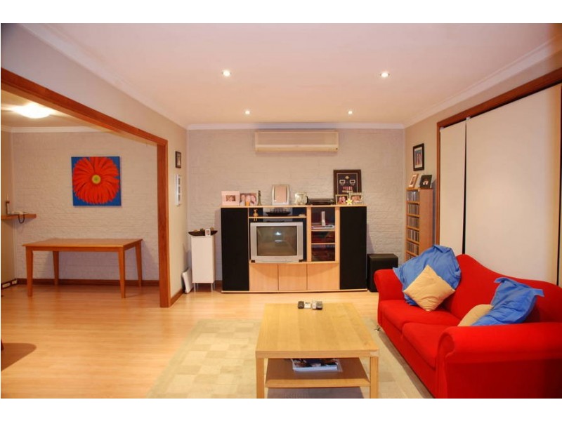 18 Seahaven Street, Safety Bay WA 6169