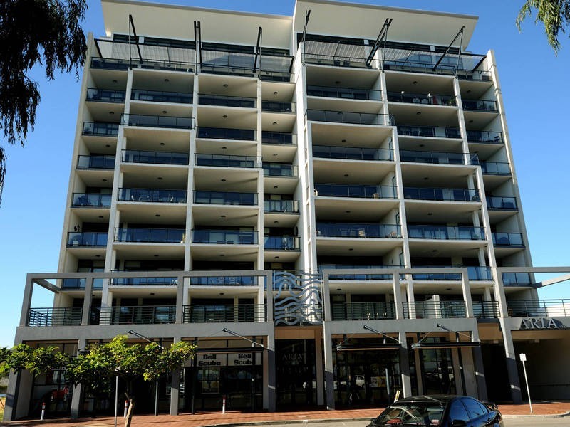 30/43 Rockingham Beach Road, Rockingham WA 6168