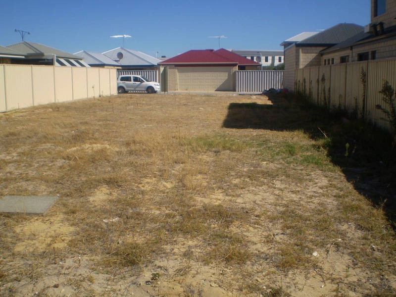 8 Anduril Lane, Rockingham WA 6168