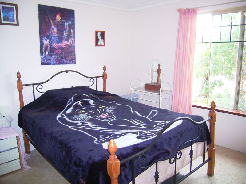 61 The Avenue, Warnbro WA 6169