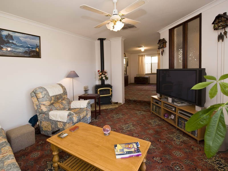 49 Smythe Street, Rockingham WA 6168