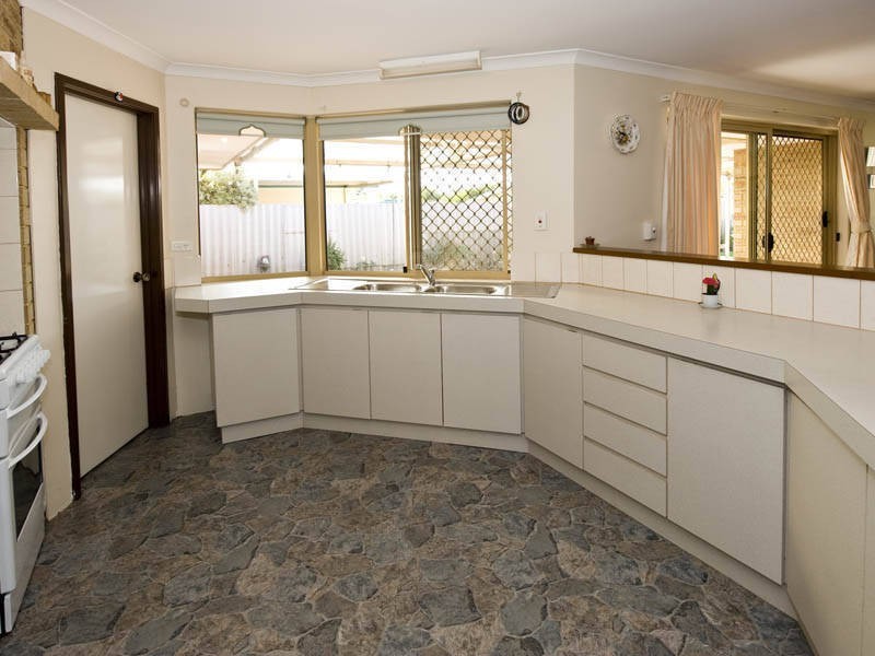 49 Smythe Street, Rockingham WA 6168