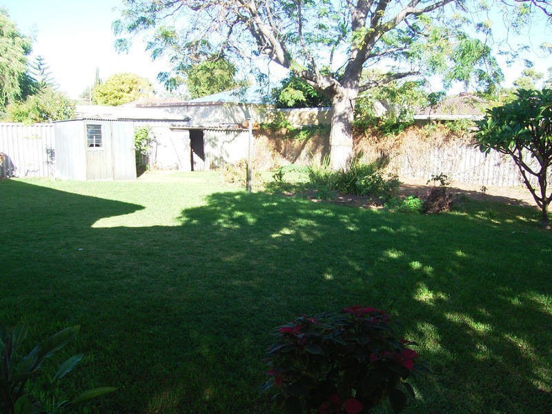 11 Auriga Close, Rockingham WA 6168