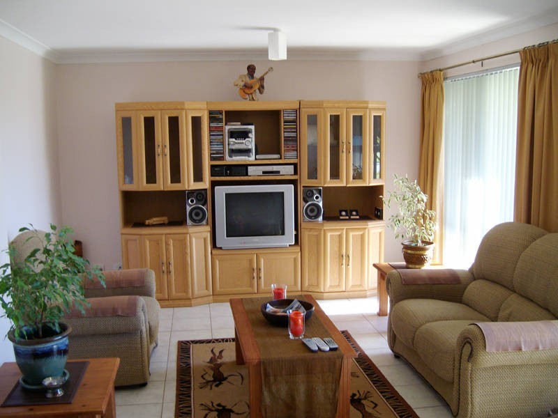 43 Townsend Road, Rockingham WA 6168