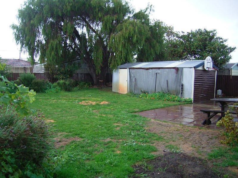 12 Charthouse Road, Safety Bay WA 6169